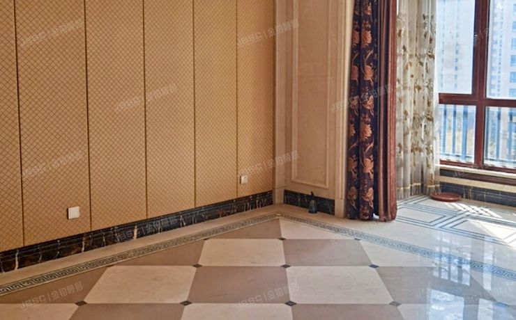 朝阳区 太阳宫一街1号院1号楼8层4单元802+车位（太阳公元北区）