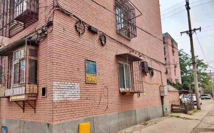 顺义区 牛栏山维尼纶厂生活区19号楼6层三单元602（维尼纶家属楼）房改房