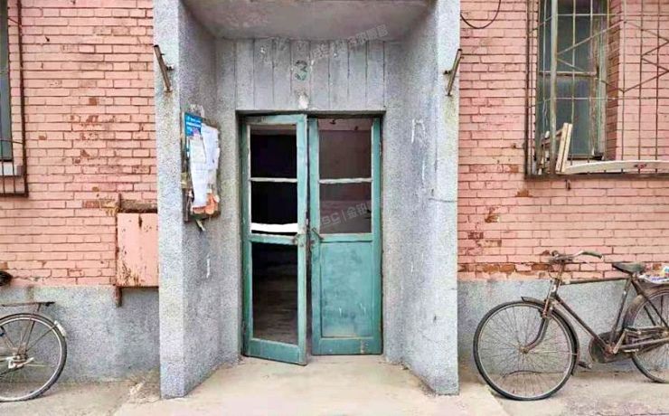 顺义区 牛栏山维尼纶厂生活区19号楼6层三单元602（维尼纶家属楼）房改房