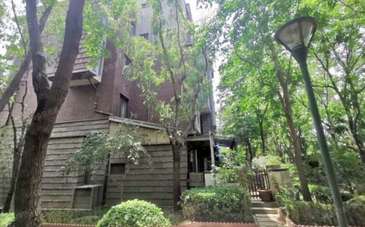 顺义区 龙湾别墅10号楼-1至2层2单元2-102