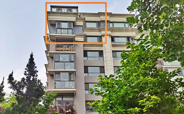 西城区 太平桥大街98号院1号楼8层1门902+车位（中海凯旋）