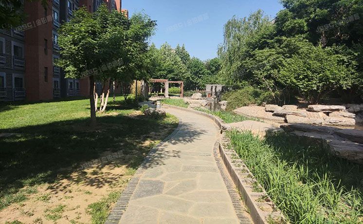 房山区 长阳镇祥云街4号院2号5层8单元501号（长阳半岛）