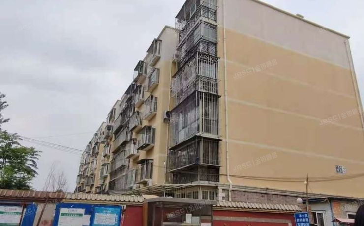 房山区 良乡地区一万米家园3号楼1层4-102（一万米家园）