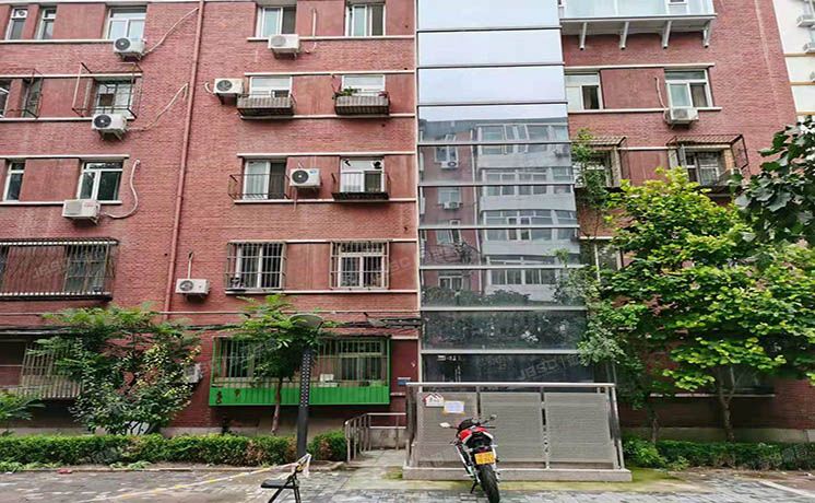 朝阳区 胜古北里10号楼3层5门303（胜古北里）房改房