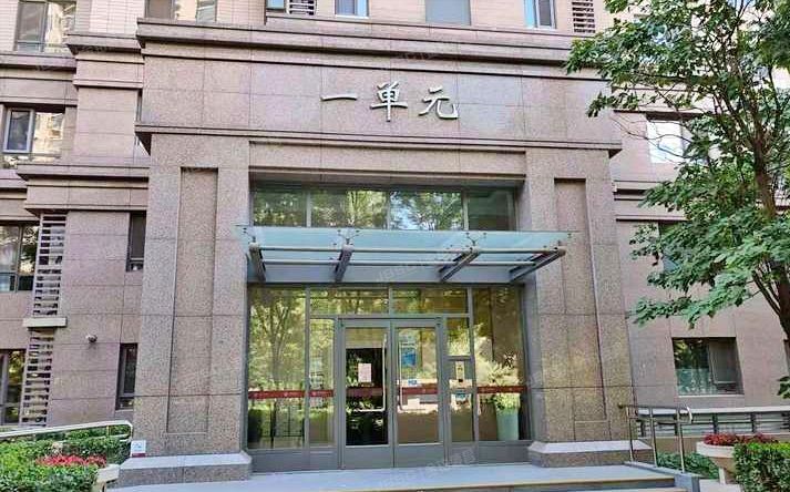 大兴区 鹿华路1号院15号楼17层1单元2001（中信新城西区）