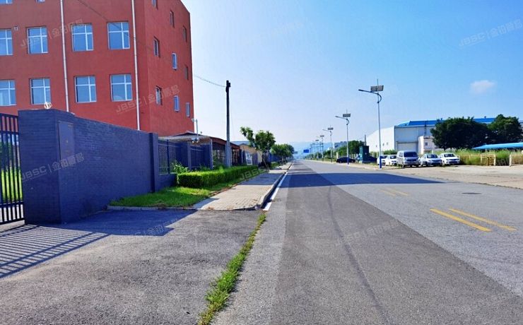 延庆区 八达岭工业开发区紫光东路15号1幢1层、2幢1层、3幢1层及紫光路15号的土地使用权