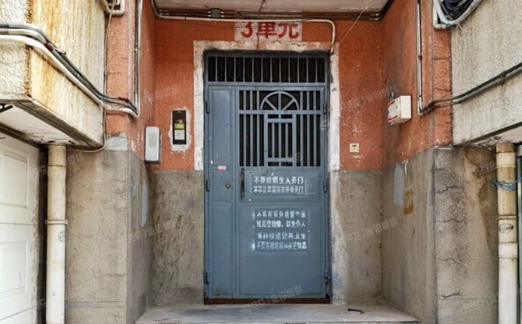 昌平区 昌平镇建安里小区15号楼4层3单元402号（建安里小区）