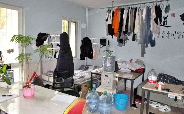 大兴区 黄村镇滨河坊14号楼1至3层2-101号（滨河坊）