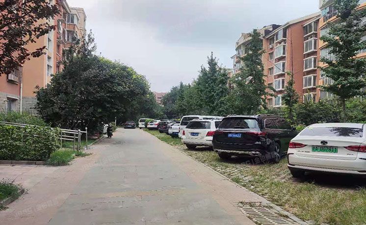 房山区 汇丰街4号院7号2层2单元201（世界名园）