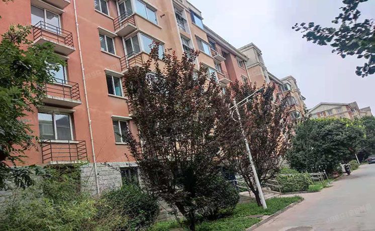 房山区 汇丰街4号院7号2层1单元202（世界名园）