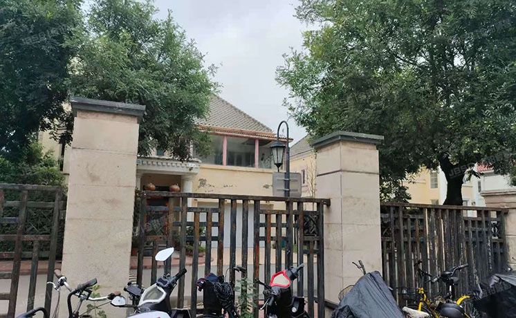 顺义区 丽高花园松西街2号A1-2幢1至三层整幢（丽高王府）独栋别墅