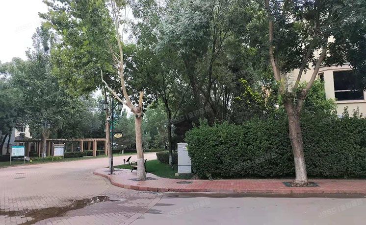 顺义区 丽高花园松西街2号A1-2幢1至三层整幢（丽高王府）独栋别墅