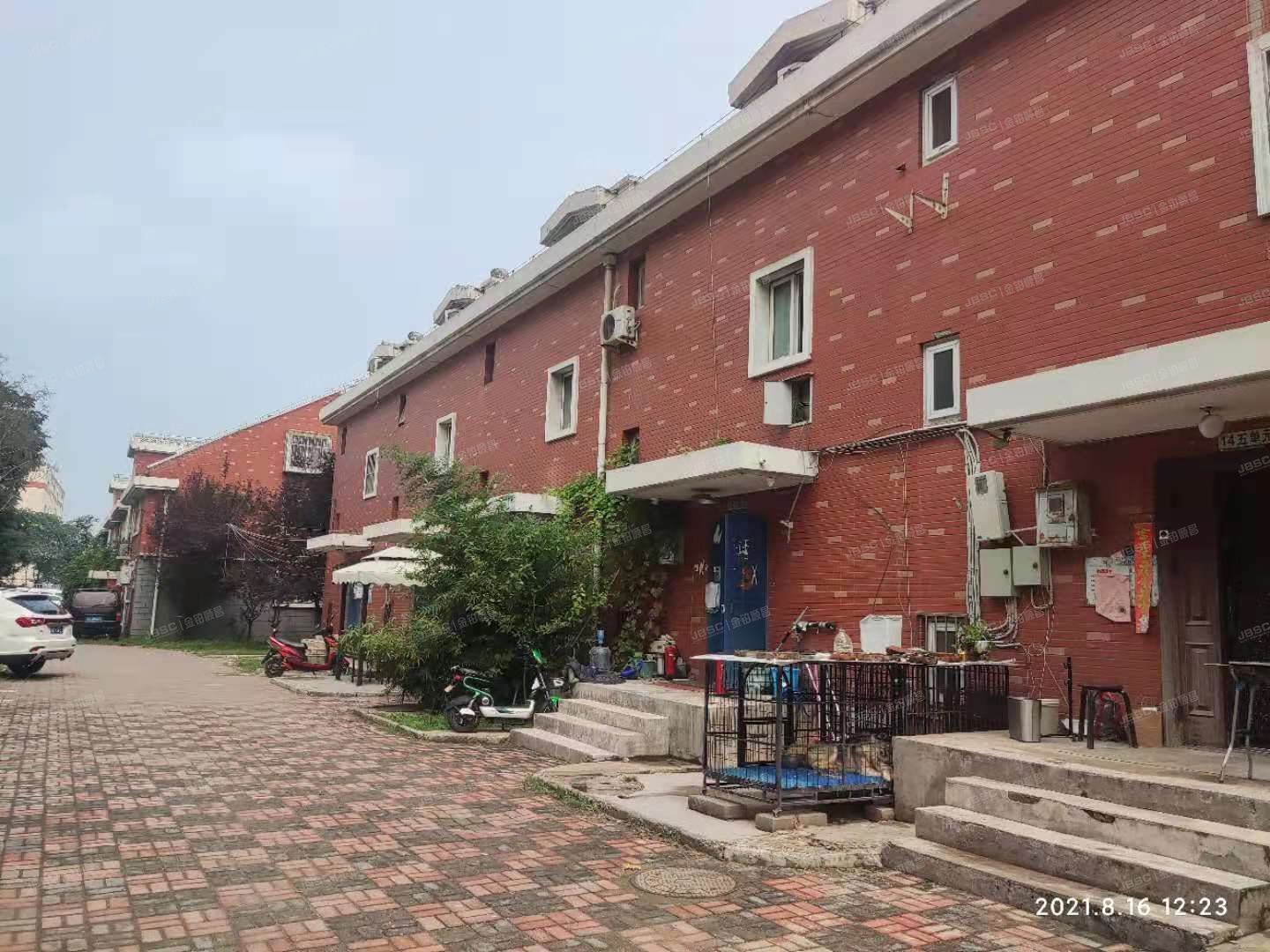 大兴区 黄村镇滨河坊14号楼1至3层2-101号（滨河坊）