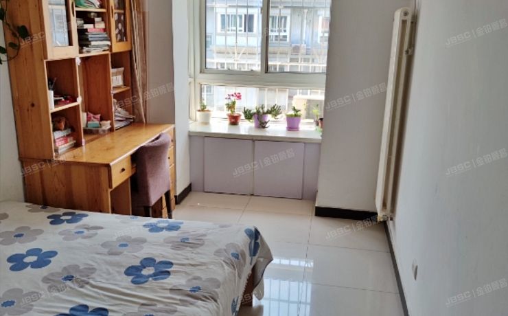 密云区 果园西路38号院1号楼6层4单元601（果园西路38号院）