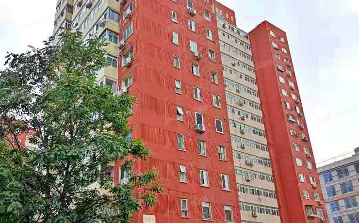 朝阳区 向军北里10号楼1层101（可做门脸房）