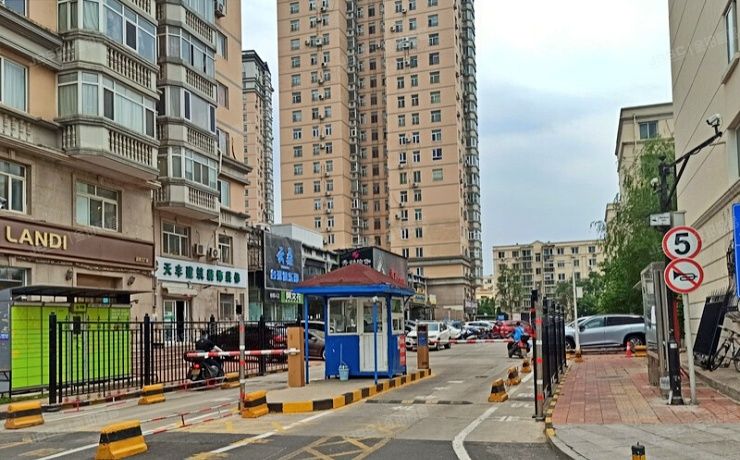 昌平区 东小口镇天通苑三区11号楼7层701号（天通苑本三区）