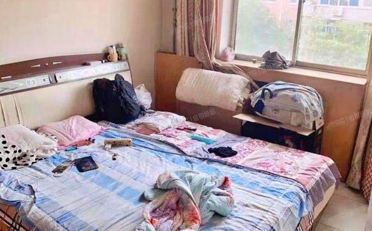 房山区 燕山杏花西里44号楼4层1-403（杏花西里）