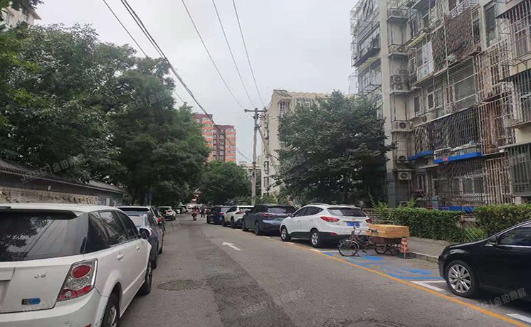 东城区 竹杆胡同9号楼9层3单元904号（朝内小区）