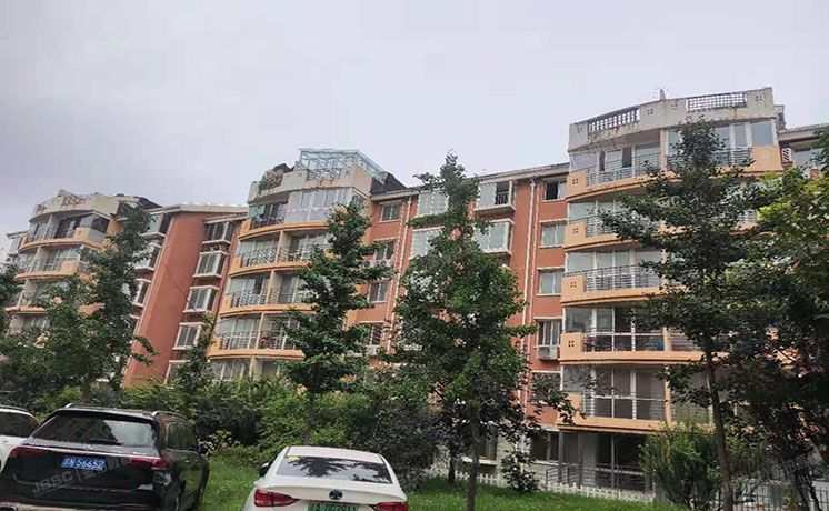 房山区 汇丰街4号院7号4层1单元402室（世界名园）