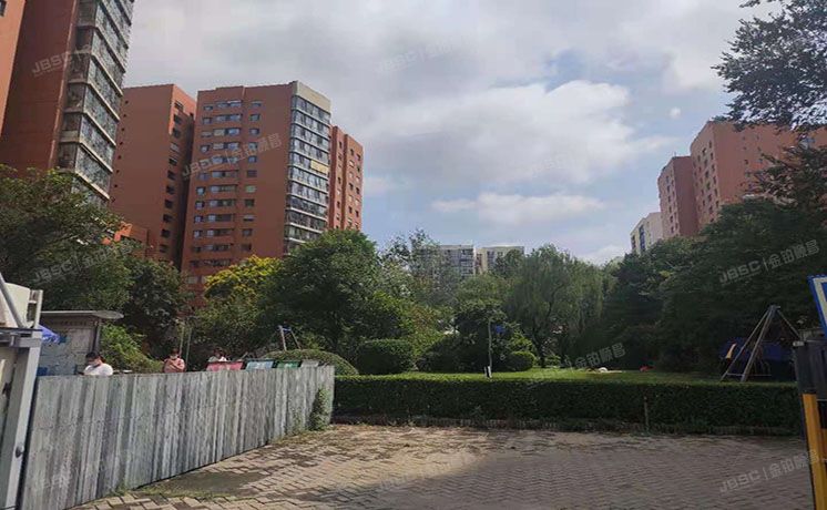 海淀区 万柳锋尚名居5号楼1层1单元101（锋尚国际公寓）