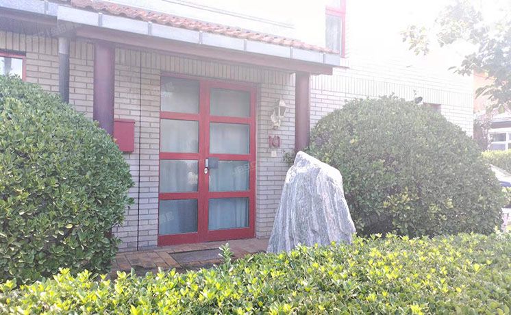 顺义区 欧陆苑141-1号楼1-2  别墅