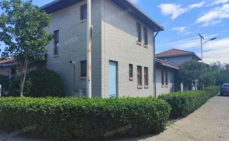 顺义区 欧陆苑141-1号楼1-2  别墅