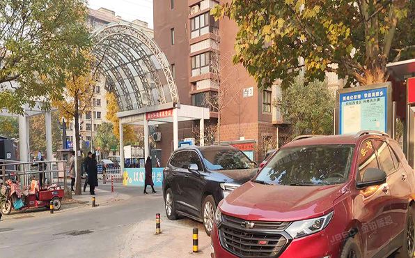 密云区 柏林山水4号楼11层5单元1102