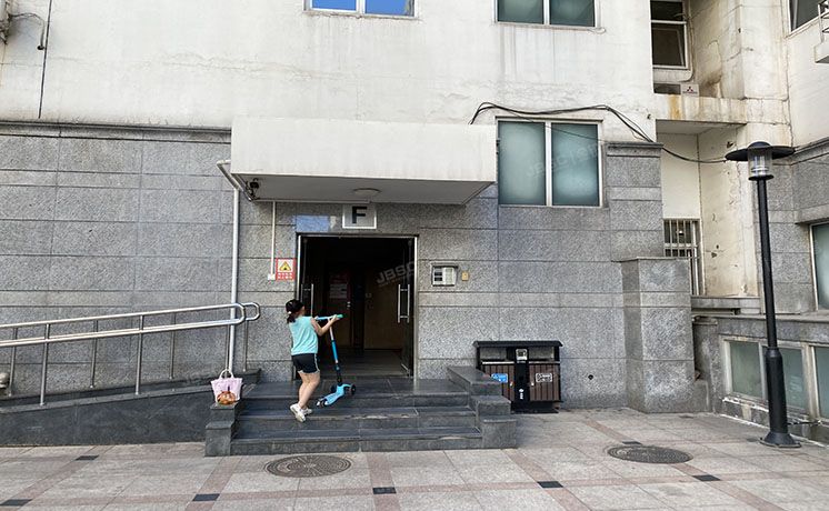 朝阳区【变卖】北土城西路7号10层6单元1001号（元大都7号）公寓