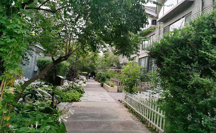 朝阳区 紫玉山庄830幢-1至3层  别墅