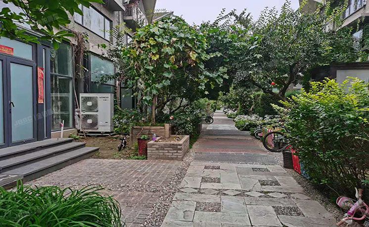 朝阳区 紫玉山庄830幢-1至3层  别墅