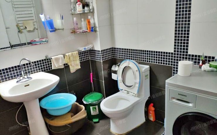 经济技术开发区 定海园三里8号楼8层2单元801号