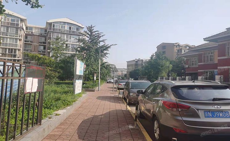 海淀区 建西苑中里5号楼1单元202号 经适房