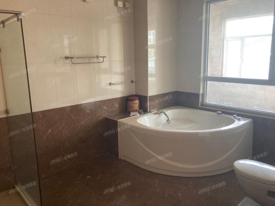 顺义区 美林别墅10号楼三单元D