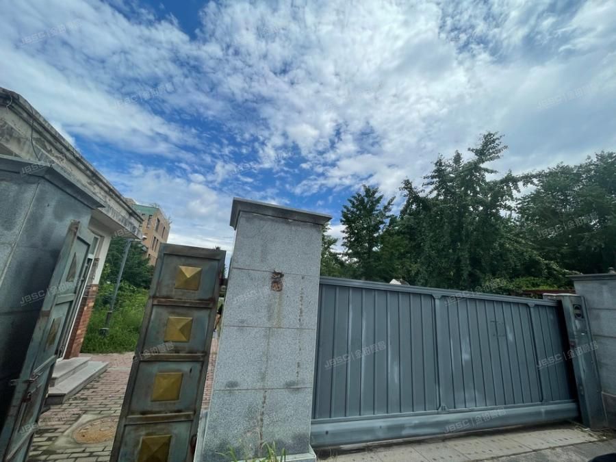 海淀区 西山新村20号楼五年使用权 商业