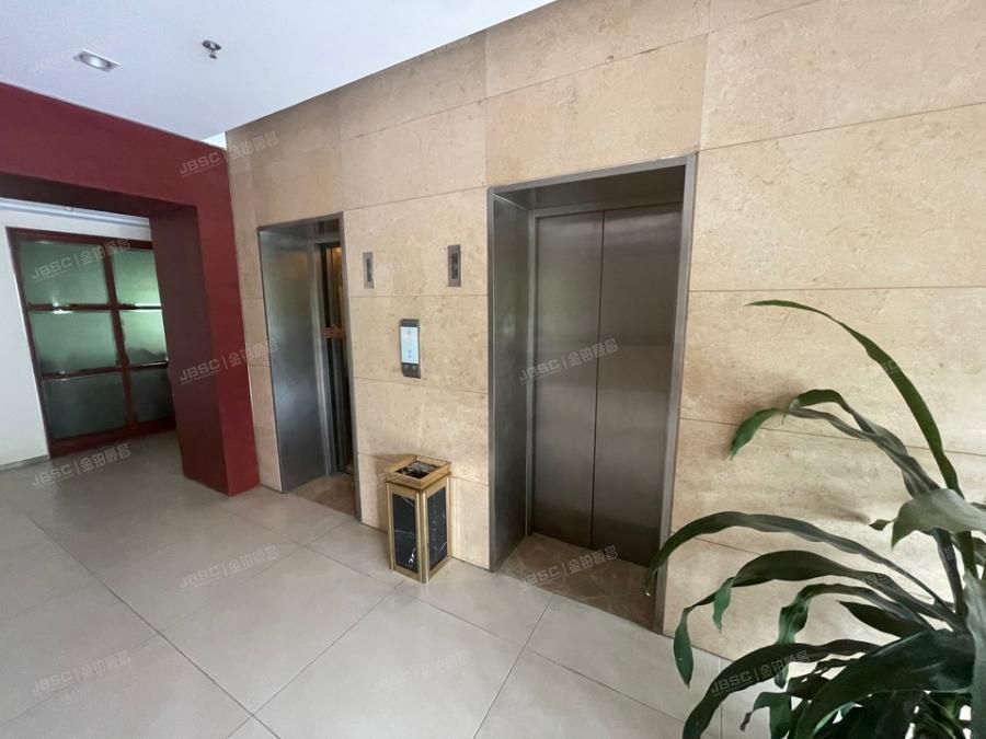 海淀区 西山新村20号楼五年使用权 商业