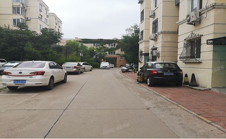 昌平区 天通苑二区13号楼3层5单元2号