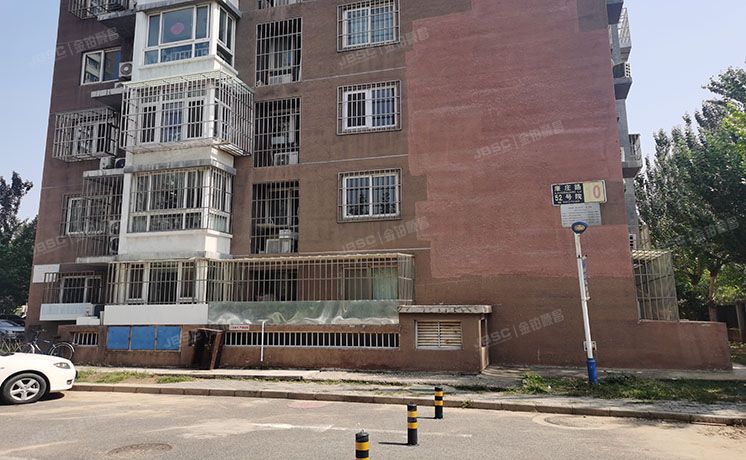 大兴区 兴康家园10号楼18层1单元1804  限价商品房