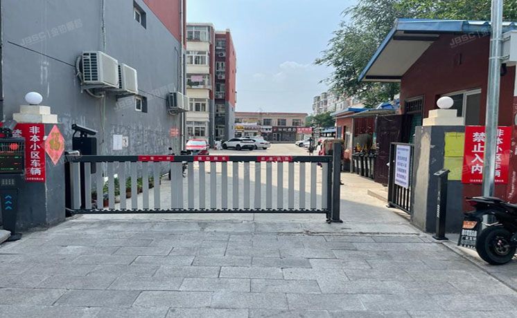 昌平区 清秀园北区6号楼7层4单元701号