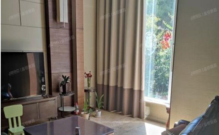 朝阳区 卓锦万代111号-1至3层 别墅