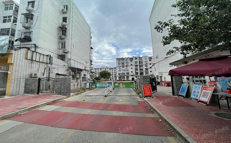 顺义区 莲竹花园3号楼二单元202