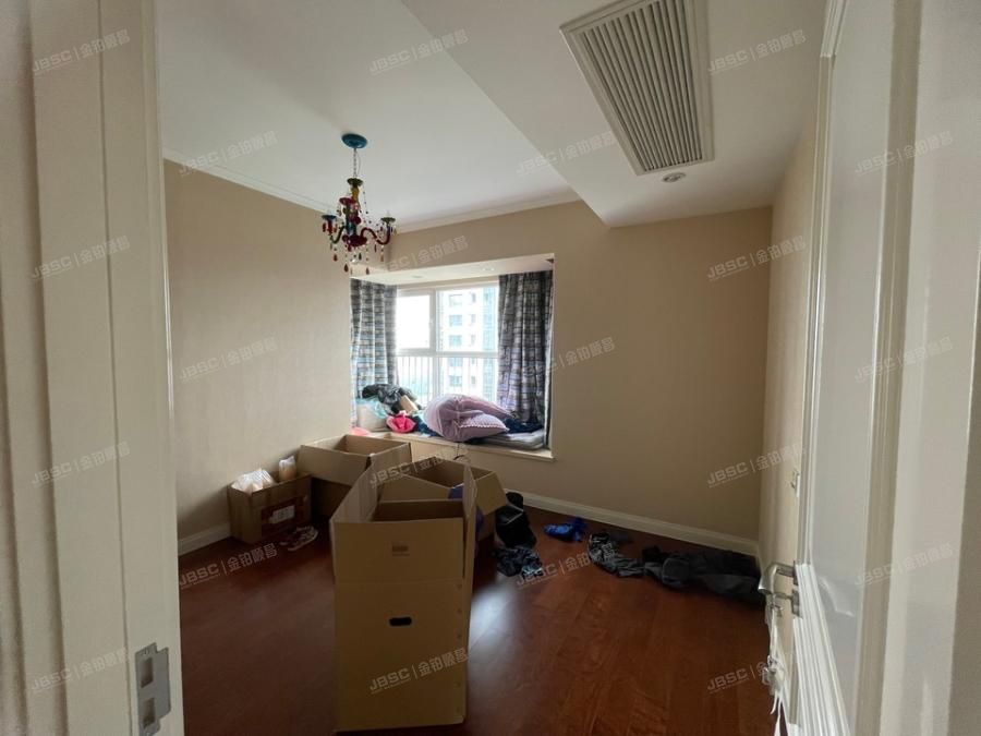 朝阳区 龙湖长楹天街3号楼11层8单元1202号