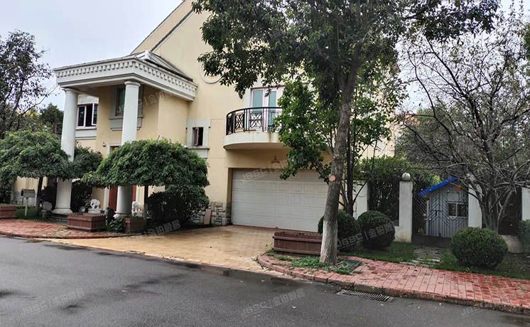 顺义区 丽高王府A-3幢1至3层 别墅