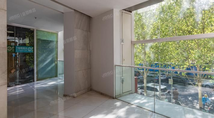 朝阳区  东三环中路39号院18号楼9层1002号（建外SOHO西区）