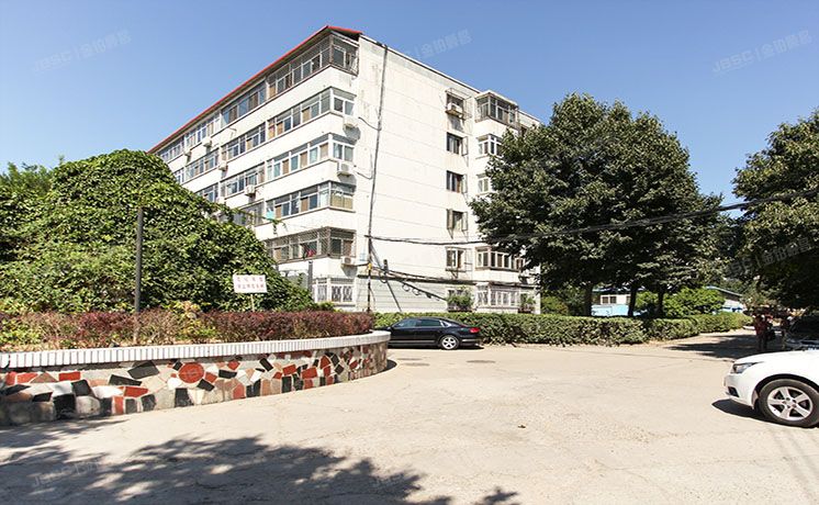 昌平区 燕城苑14号楼3层1单元301