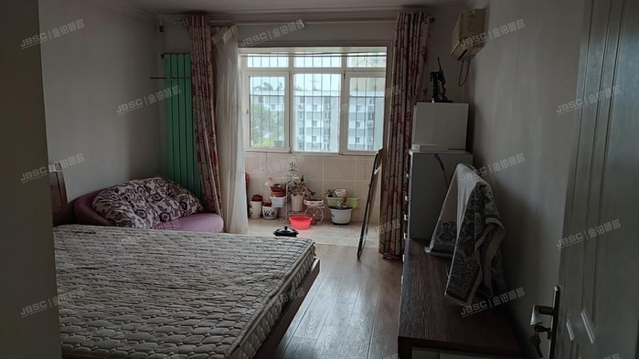 西城区 玉桃园三区12号楼5层1门502