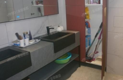 东城区 新世界家园5号楼10层3单元1001