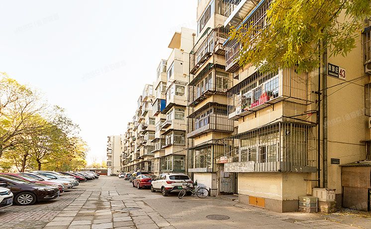 丰台区 张郭庄小区17号楼4单元57号