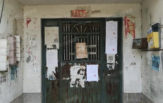 顺义区 樱花园六区10号楼1层一单元101