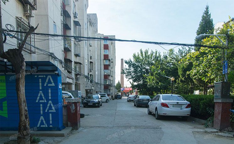 顺义区 樱花园六区10号楼1层一单元101