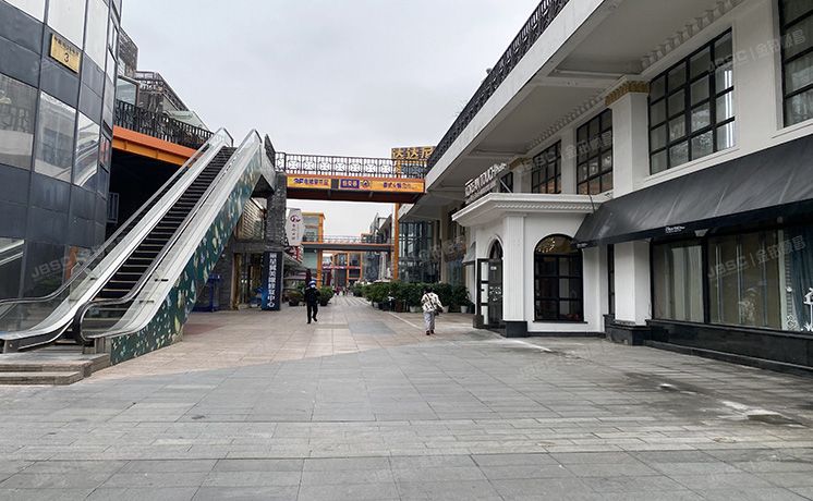 朝阳区 神路街39号10幢1至2层1段15室（日坛上街）复式底商